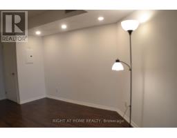 1058 - 209 Fort York Boulevard, Toronto, ON M5V4A1 Photo 14