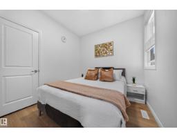 4104 3 Av Sw, Edmonton, AB T6X3A2 Photo 22