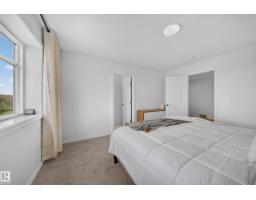 4104 3 Av Sw, Edmonton, AB T6X3A2 Photo 32