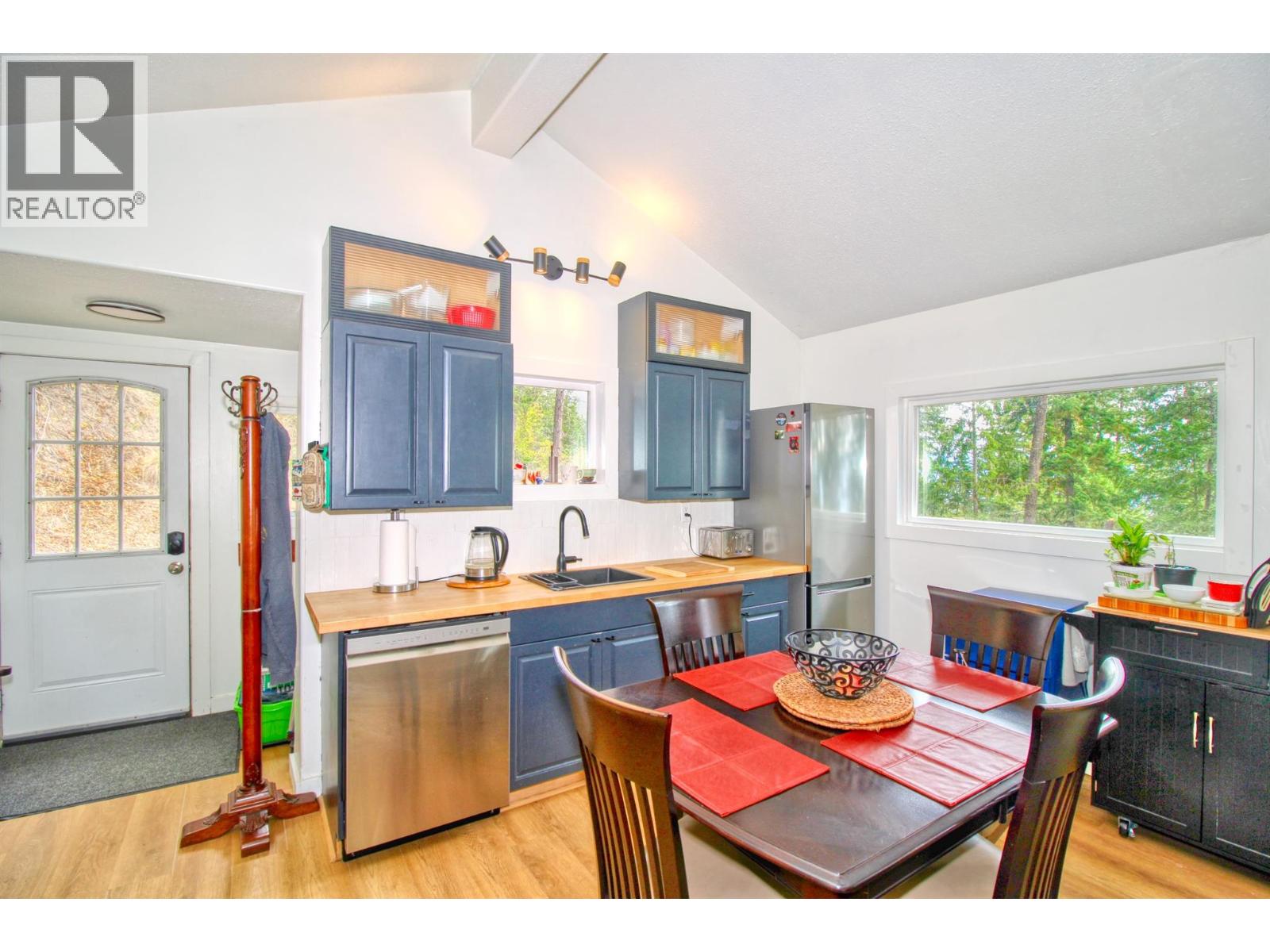 834 Udell Road - 9