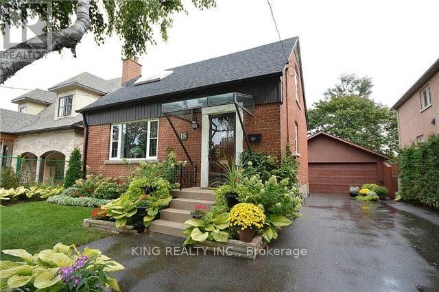 Photo of 15 Roxaline Street