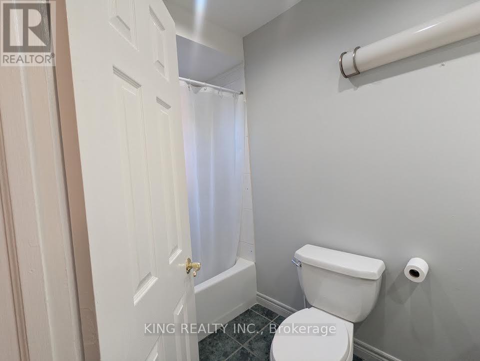 15 ROXALINE STREET, Toronto (Humber Heights) — photo 5
