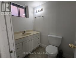 15 Roxaline Street, Toronto, ON M9P2Y6 Photo 10