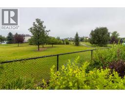 104 Coalbanks Boulevard W - photo 13