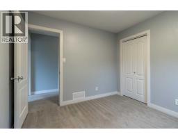 104 Coalbanks Boulevard W - photo 46