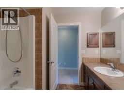 104 Coalbanks Boulevard W - photo 48
