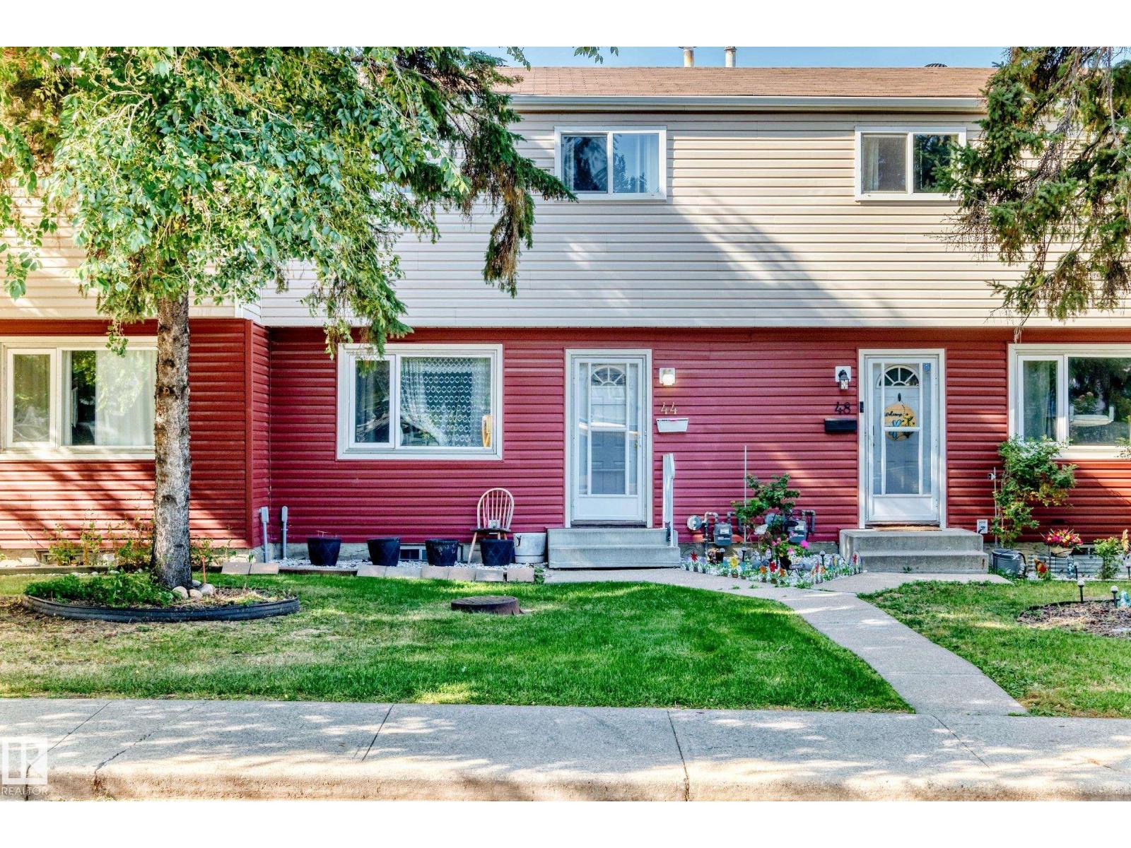 Property for sale at 44 HABITAT CR NW