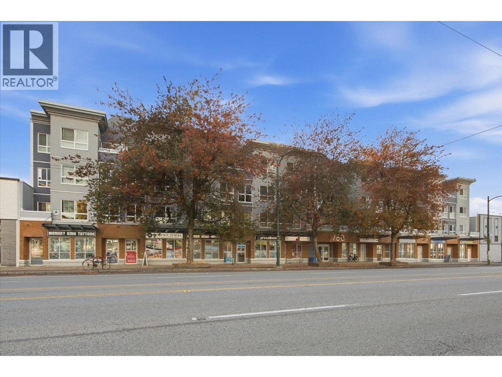 323 760 KINGSWAY, Vancouver