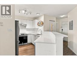 323 760 Kingsway, Vancouver, BC V5V3C1 Photo 7