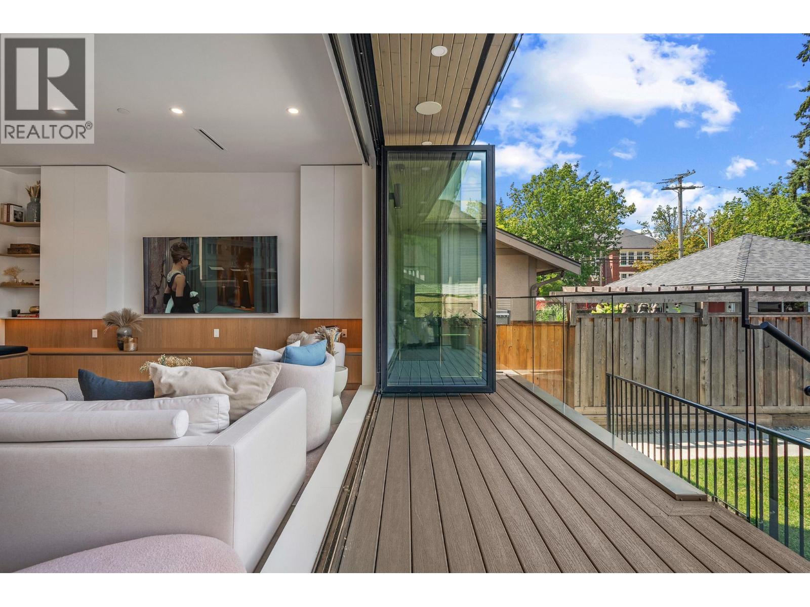 2987 W 40TH AVENUE, Vancouver