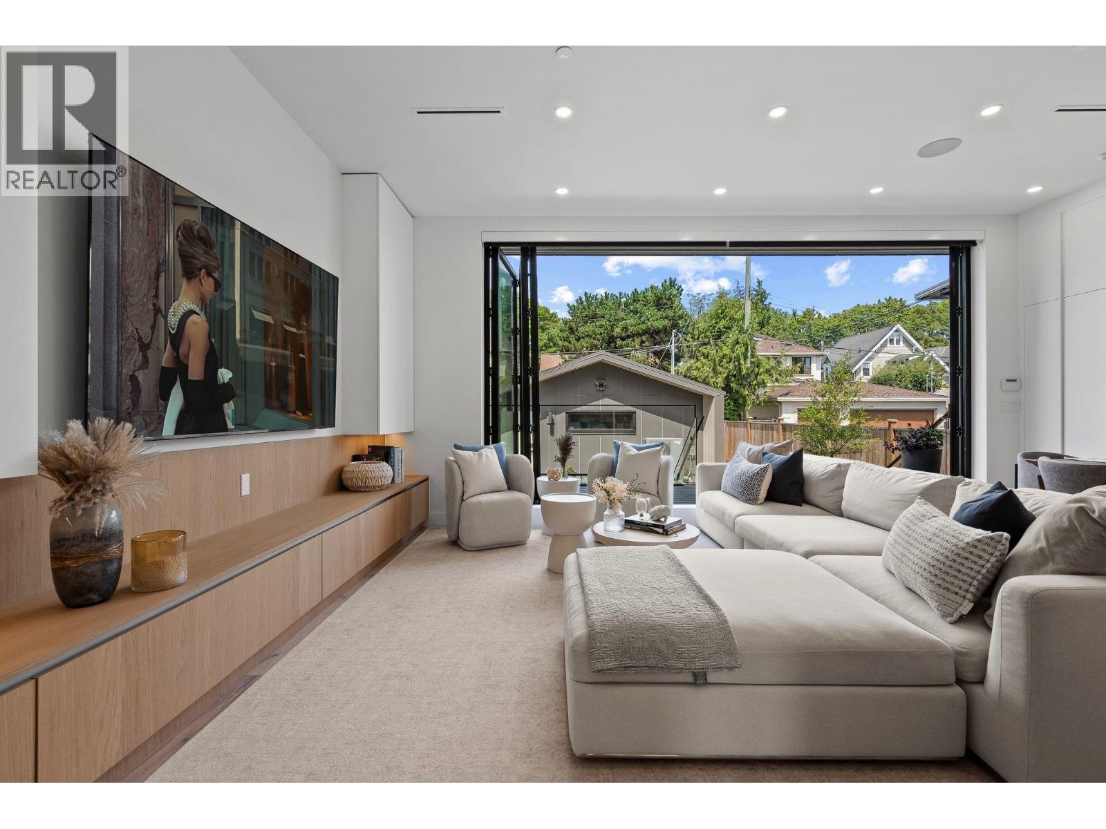 2987 W 40TH AVENUE, Vancouver