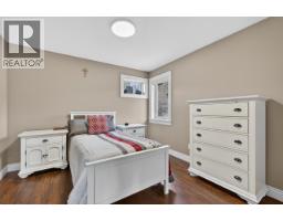 1213 Burkemont Place, Coquitlam, BC V3B0C8 Photo 20