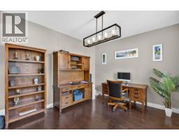 1213 Burkemont Place, Coquitlam, BC V3B0C8 Photo 6