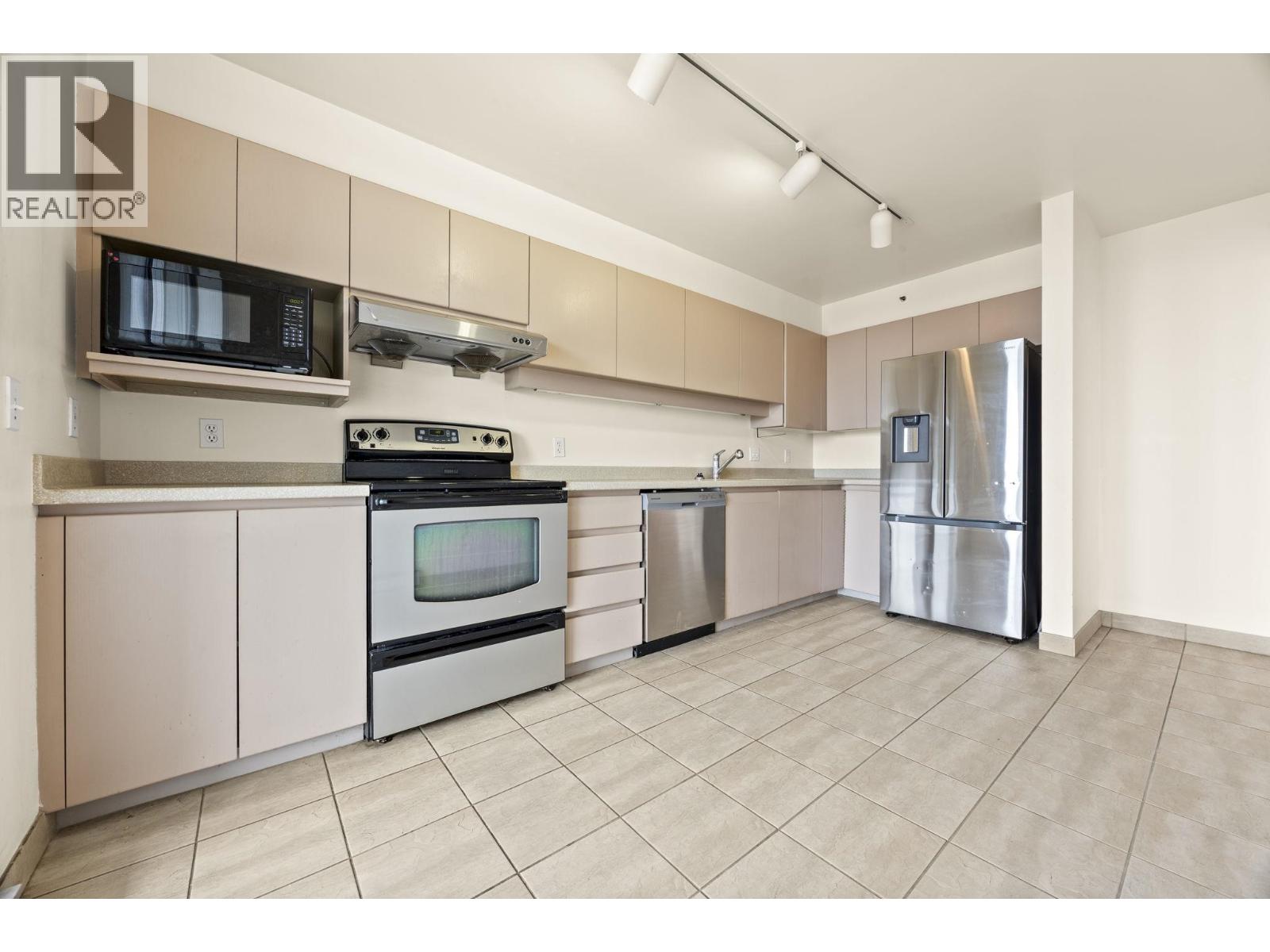 1804 551 AUSTIN AVENUE, Coquitlam - Image 1