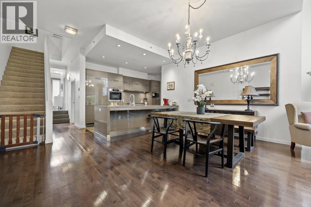 59** WALTER GAGE Road, Vancouver, British Columbia, V6T0A9, Vancouver, British Columbia — photo 4 of 5