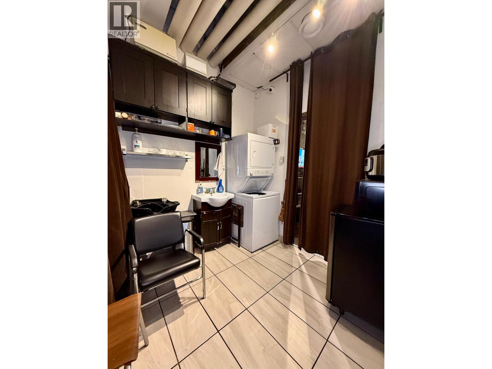 971 HORNBY, Vancouver