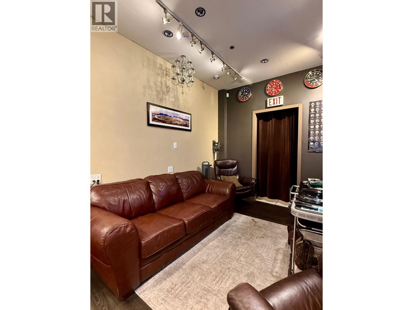 971 HORNBY, Vancouver