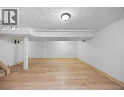 1336 116 Avenue Sw, Calgary, AB T2W2A5 Photo 37