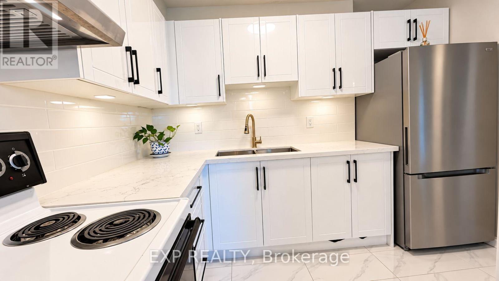 411 - 15 TORRANCE ROAD, Toronto (Eglinton East) — photo 3