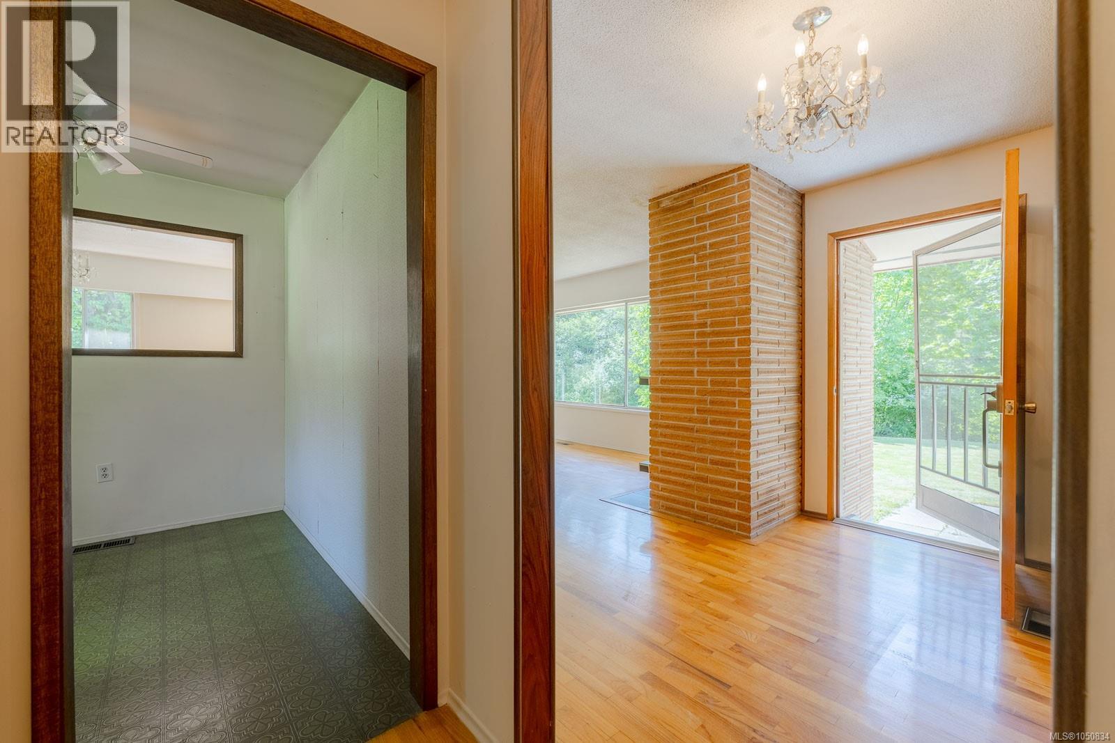 3541 Casey Rd - Image 28