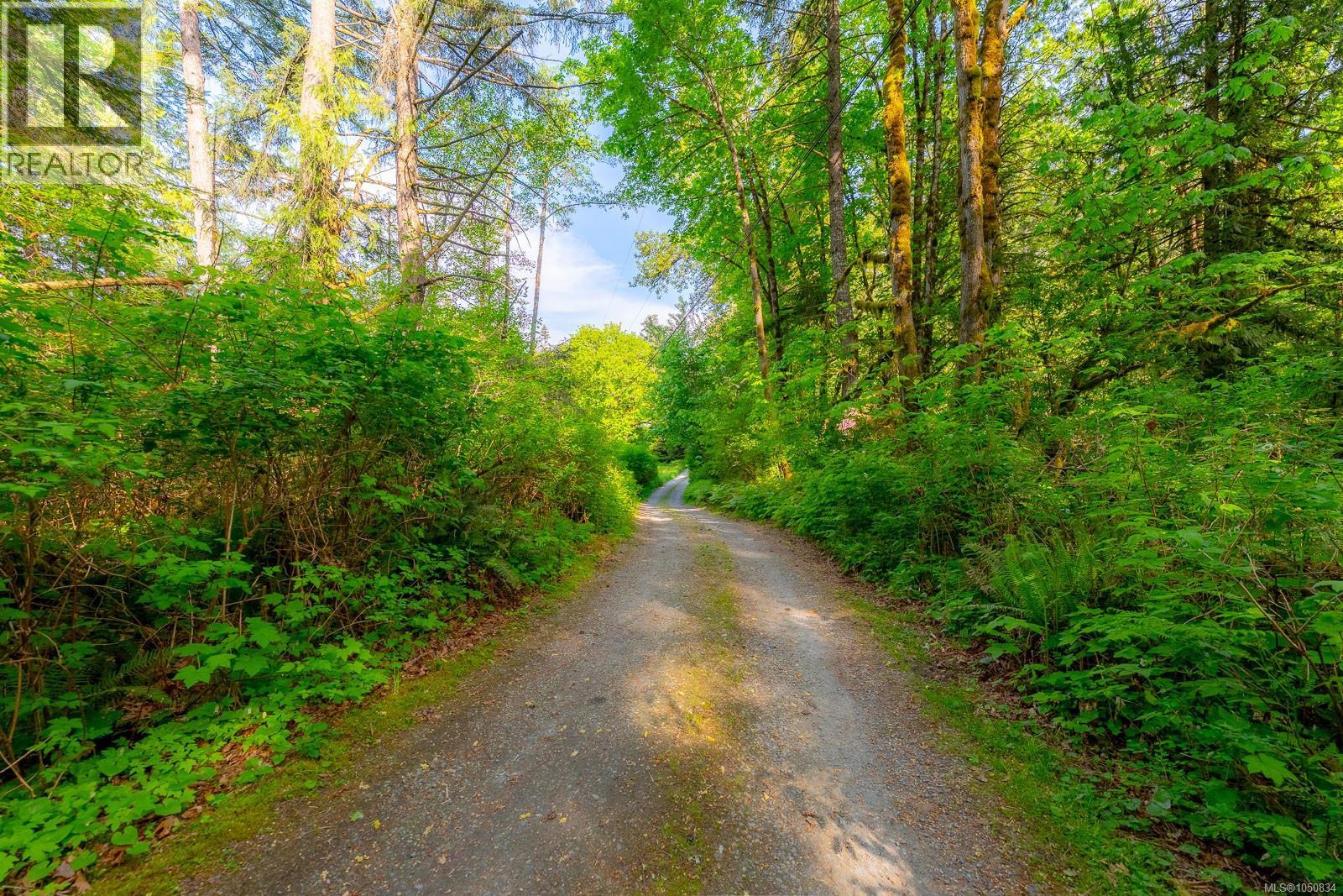 3541 Casey Rd - Image 43