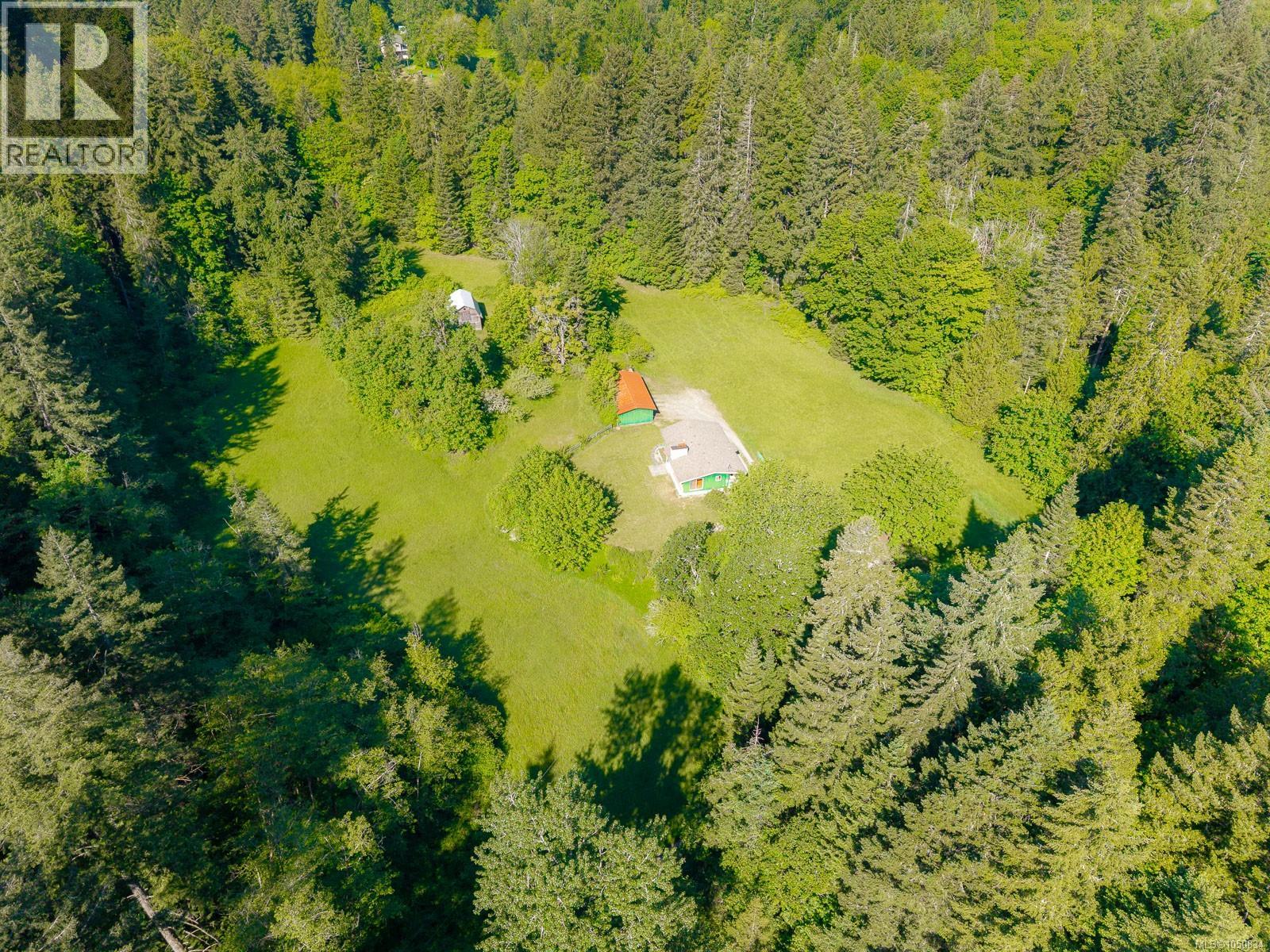 3541 Casey Rd - Image 50