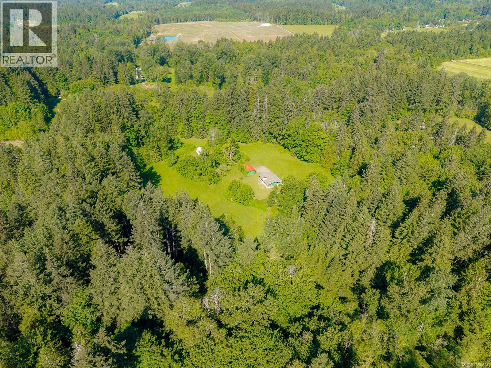 3541 Casey Rd - Image 76