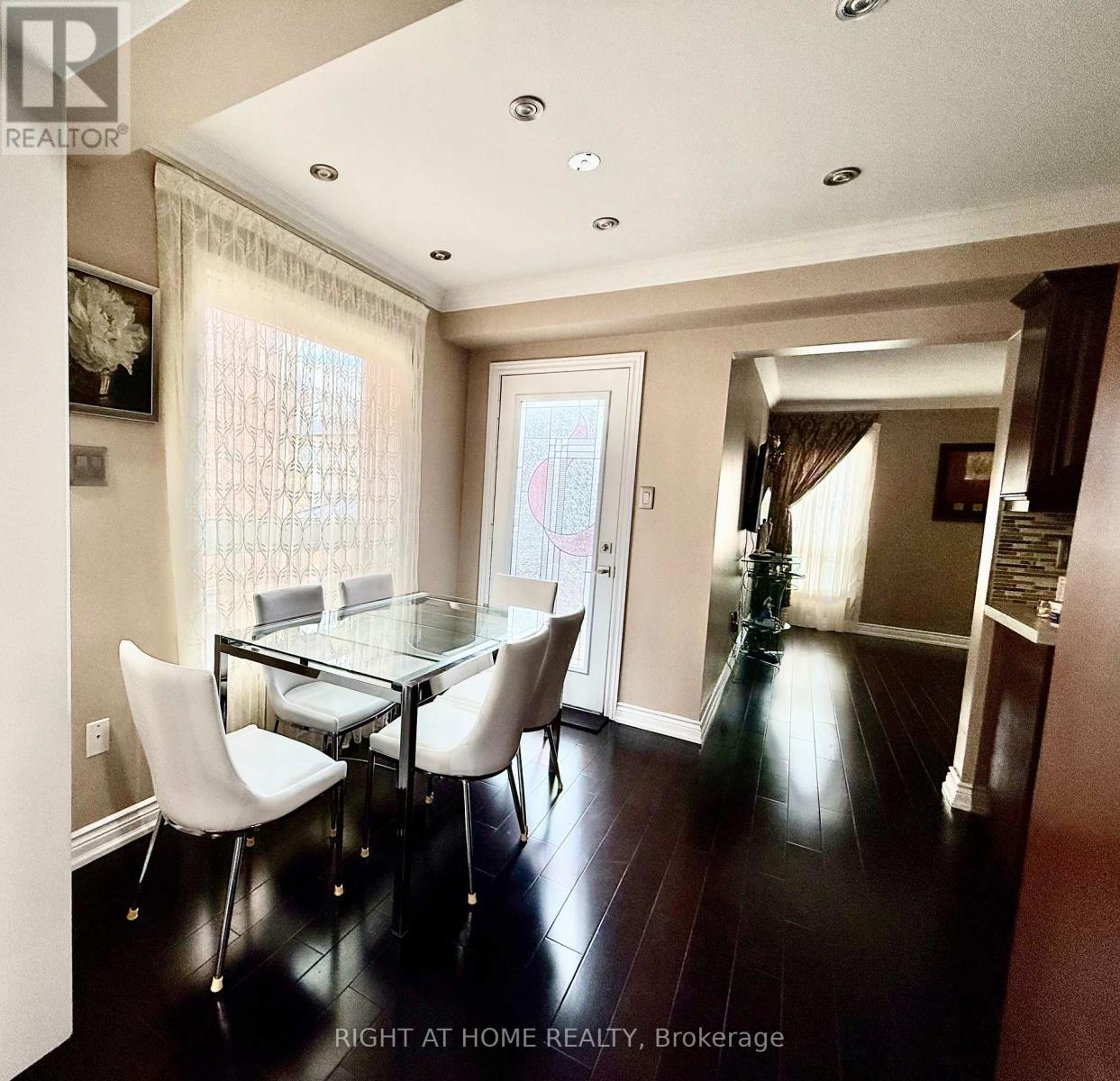 129 FOUR SEASONS CRESCENT, East Gwillimbury — photo 10