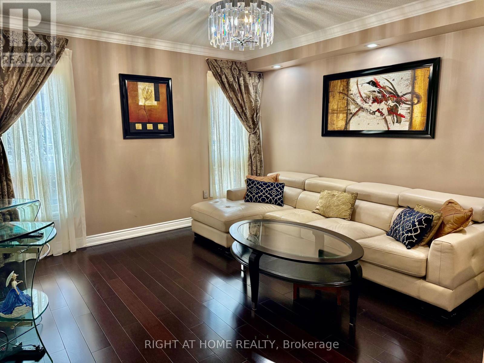 129 FOUR SEASONS CRESCENT - Image 16