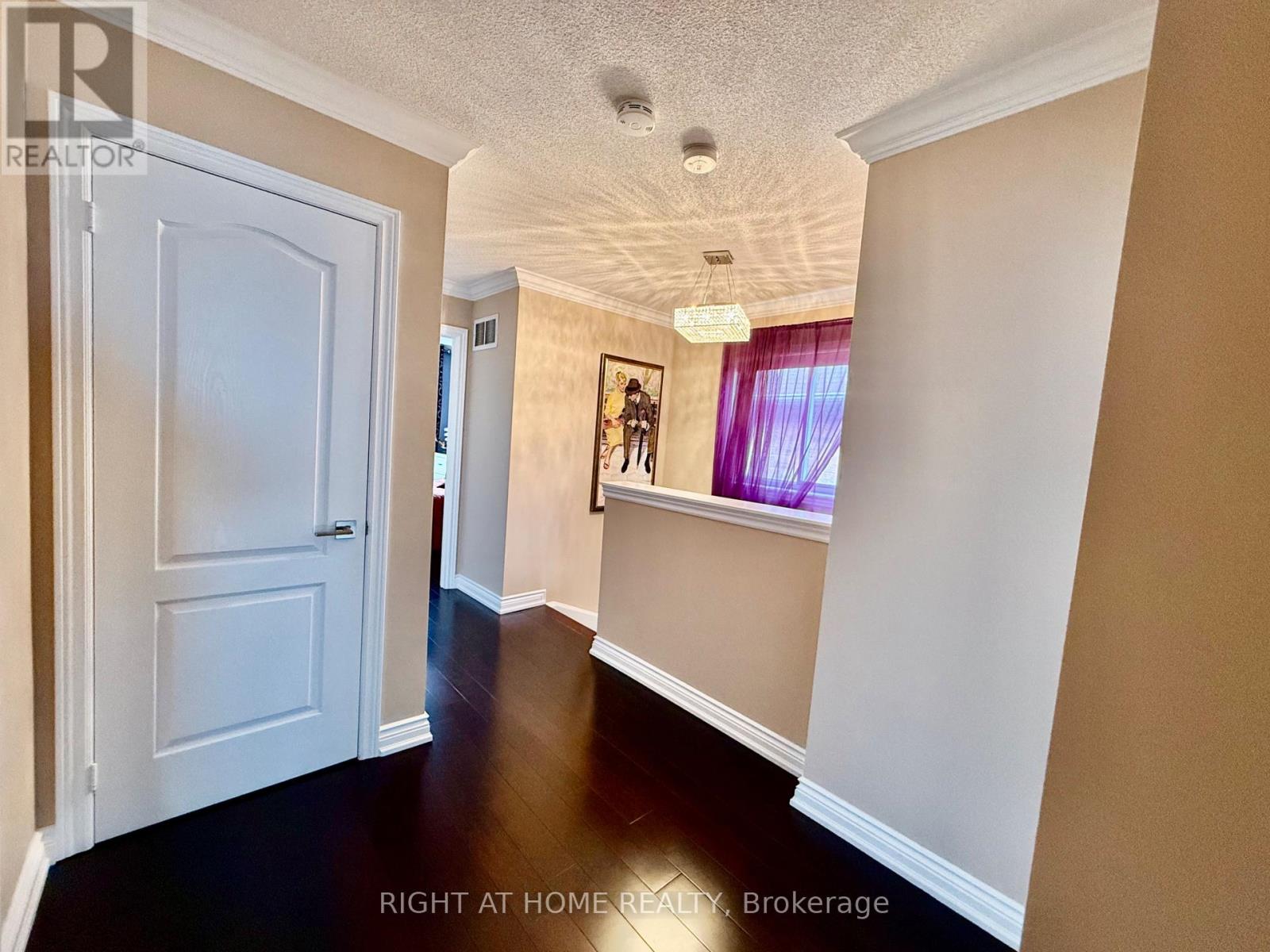 129 FOUR SEASONS CRESCENT - 18
