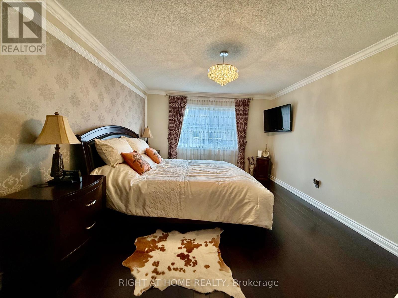 129 FOUR SEASONS CRESCENT - 19