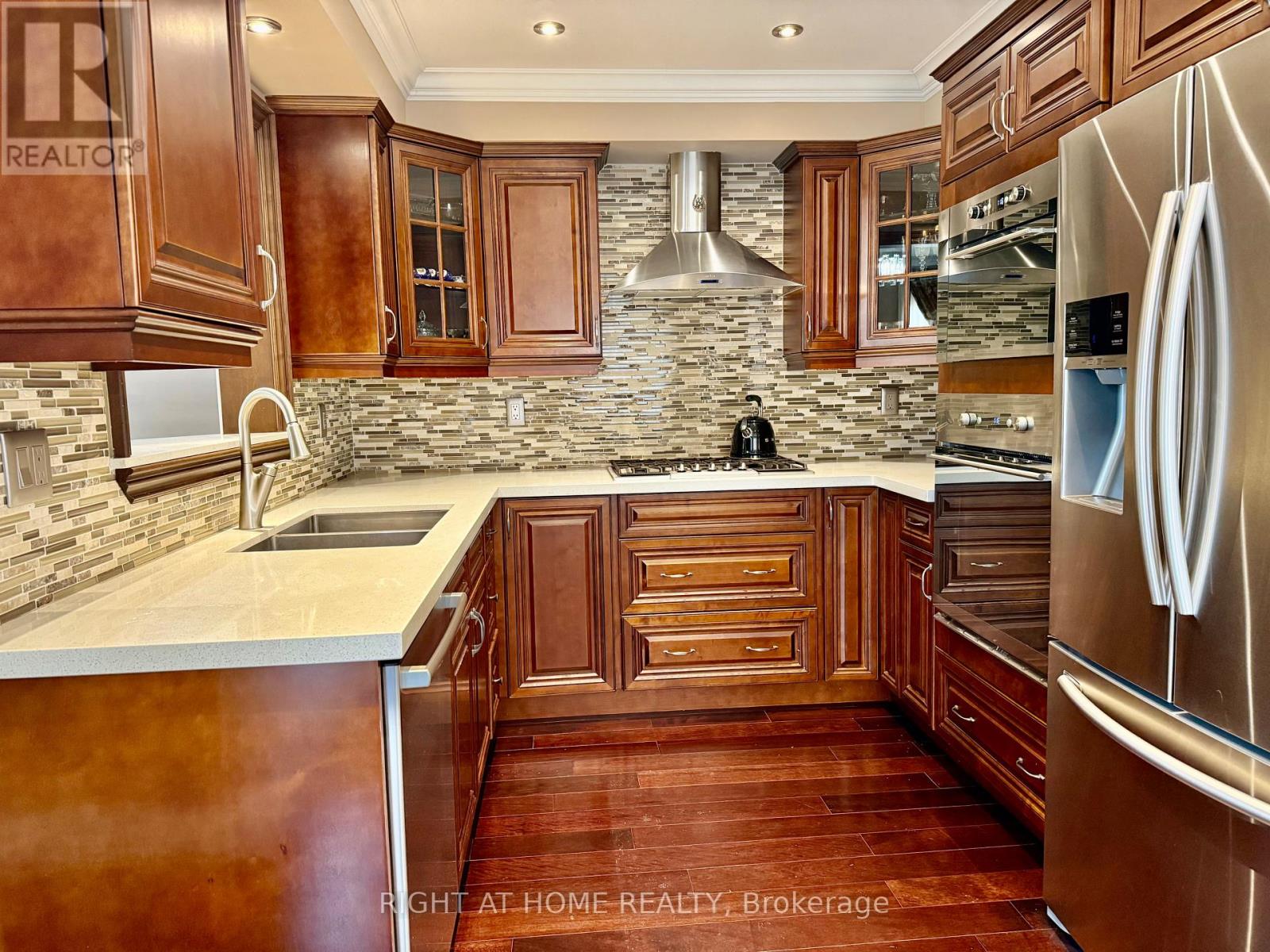 129 FOUR SEASONS CRESCENT, East Gwillimbury — photo 9