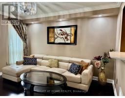 129 Four Seasons Crescent, East Gwillimbury, ON L9N0C2 Photo 15