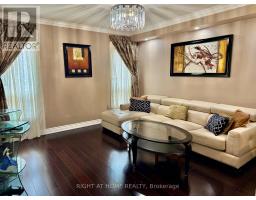 129 Four Seasons Crescent, East Gwillimbury, ON L9N0C2 Photo 16