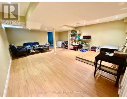 129 Four Seasons Crescent, East Gwillimbury, ON L9N0C2 Photo 35