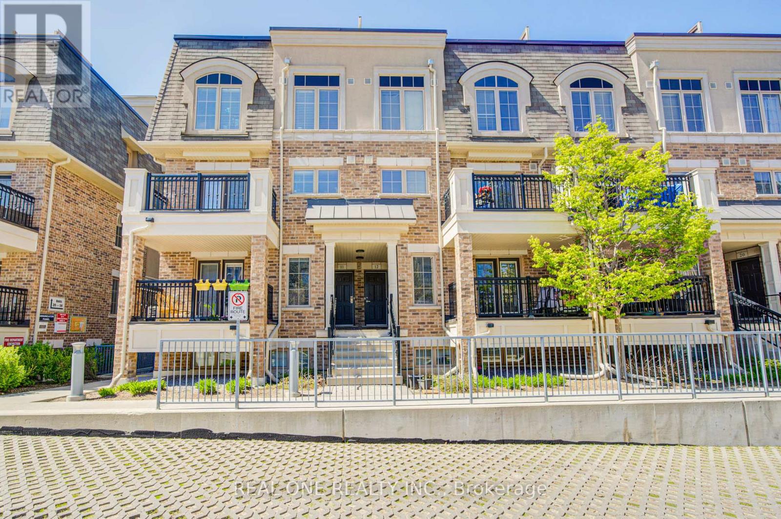 14 - 2441 GREENWICH DRIVE, Oakville (WM Westmount)