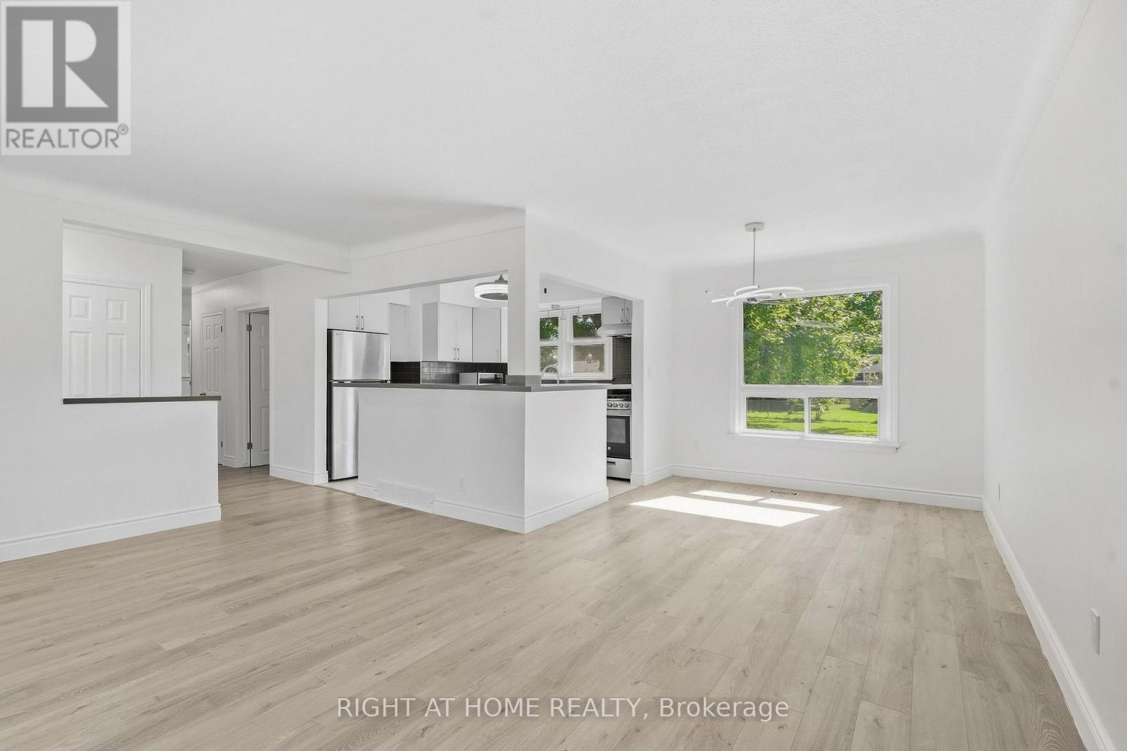49 BEVERLY CRESCENT, Welland (N. Welland) — photo 5