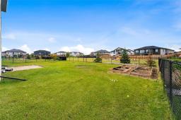 74 Blumberg Trail, Headingley, MB R5H1C5 Photo 46