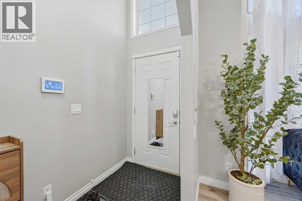 22 Anaheim Bay NE, Calgary, Alberta, T1Y7E2 — thumbnail 6