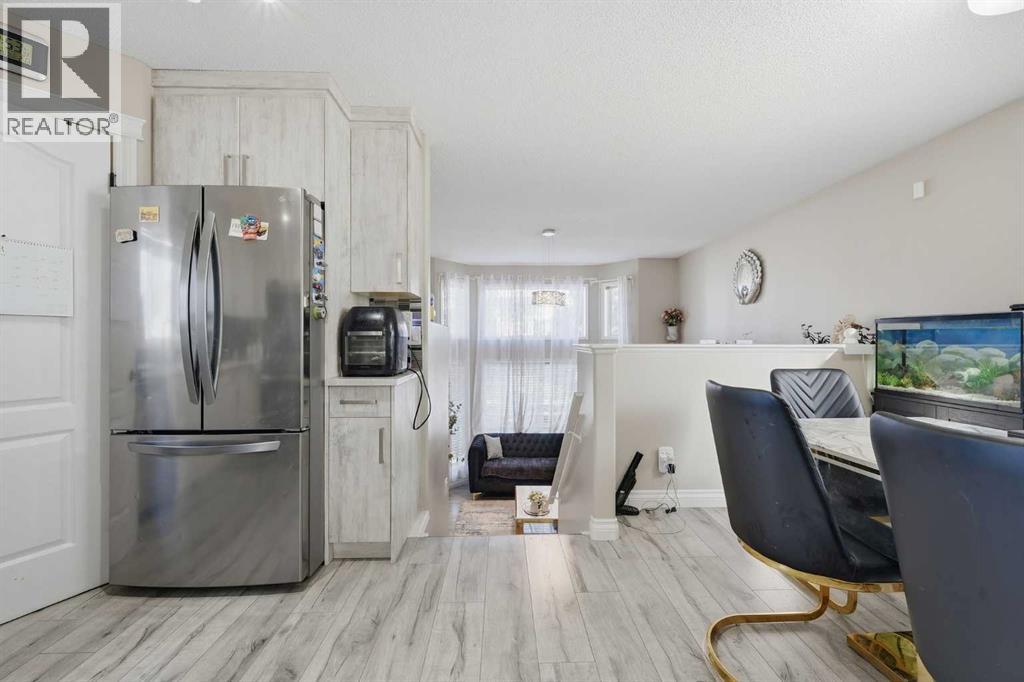 22 Anaheim Bay NE, Calgary, Alberta, T1Y7E2 — thumbnail 11