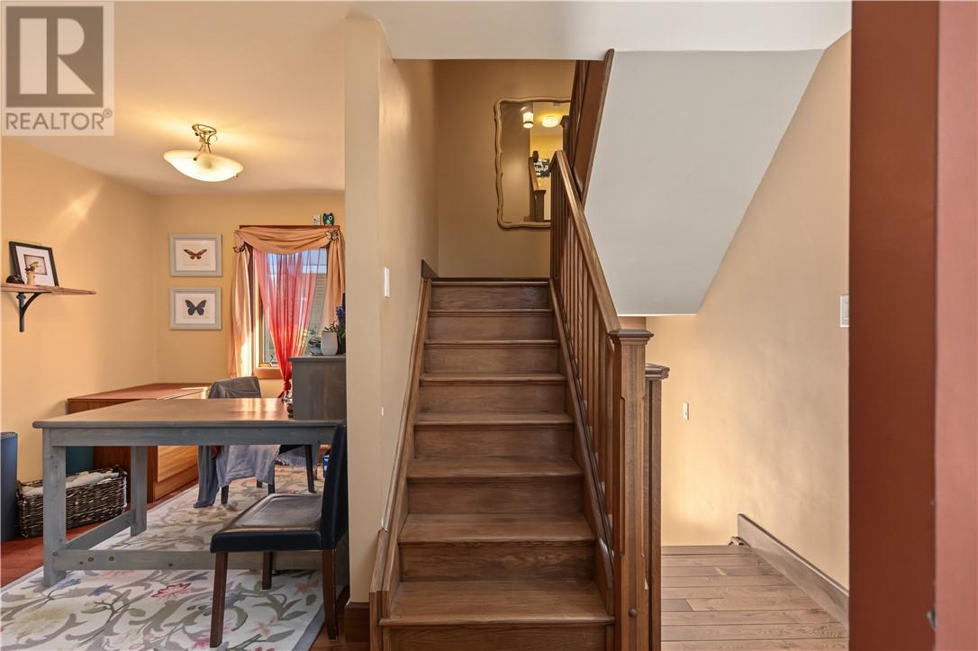 816 Danforth Avenue - Image 16