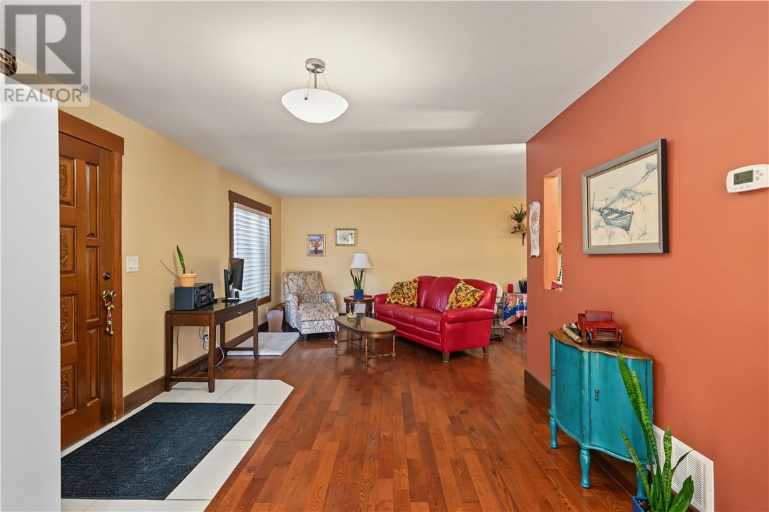 816 Danforth Avenue - 6