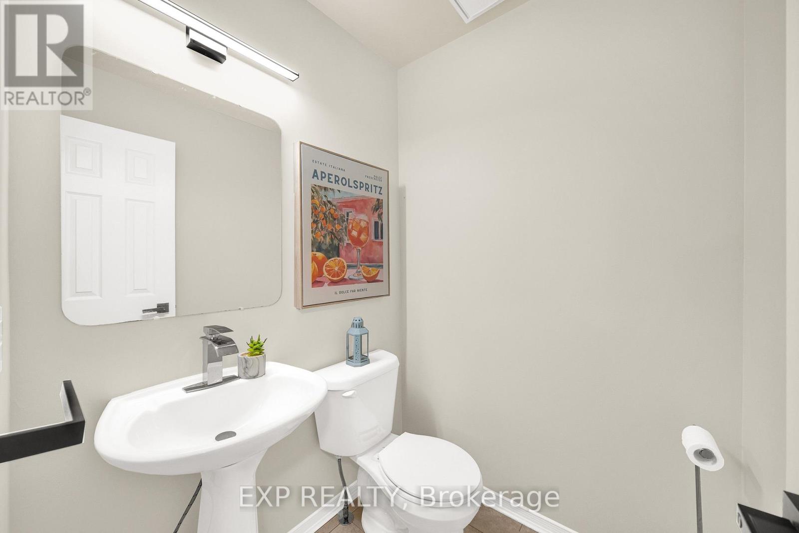 105 SOUTHPORT DRIVE - Image 16