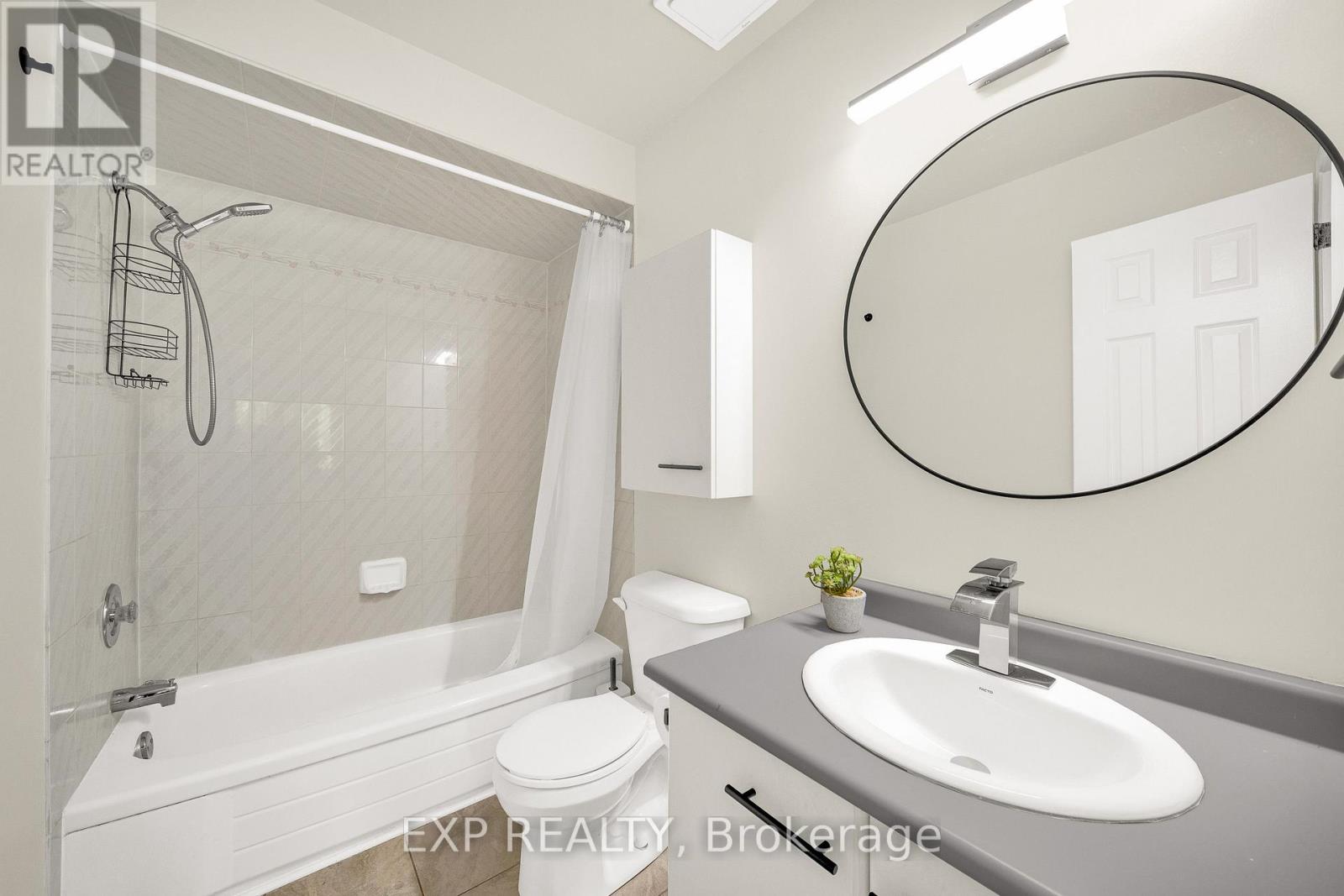 105 SOUTHPORT DRIVE - Image 23