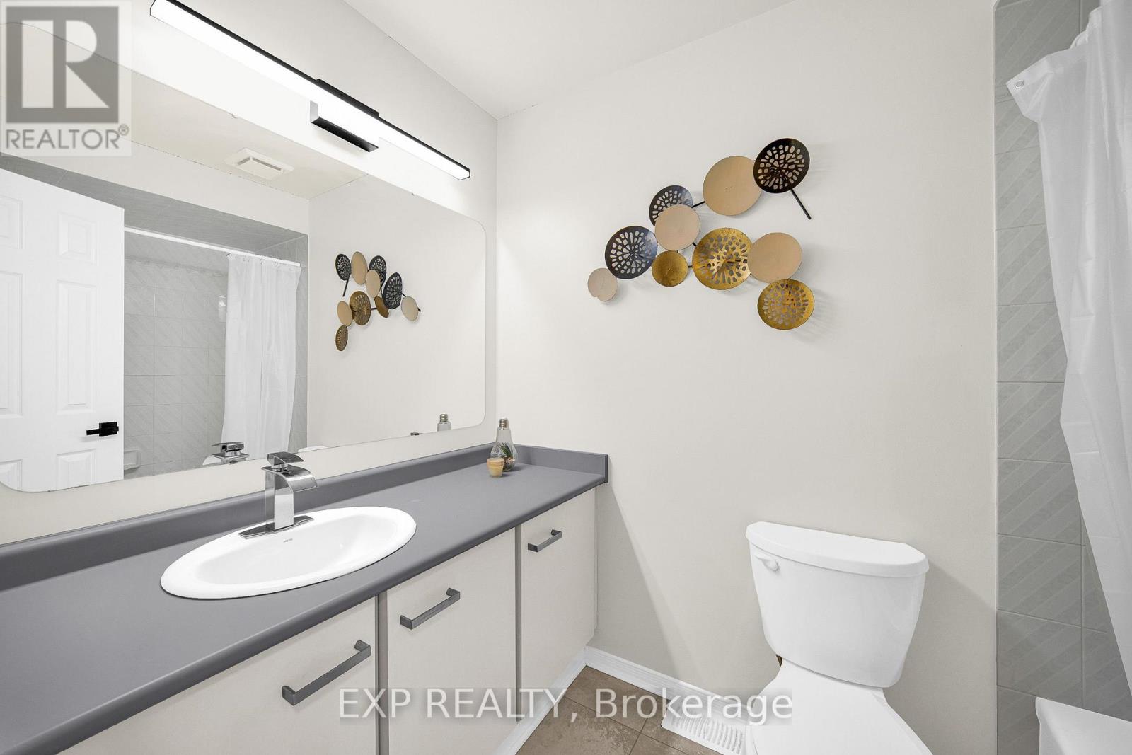 105 SOUTHPORT DRIVE - Image 29