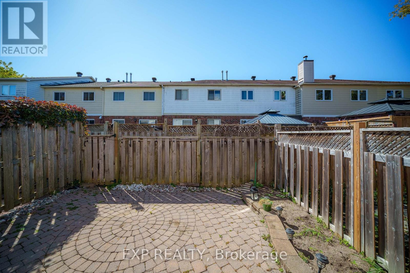 105 SOUTHPORT DRIVE - Image 33