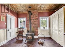8253 Russell Road, Ottawa, ON K4B1J1 Photo 11