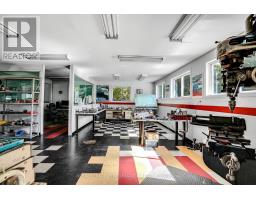 8253 Russell Road, Ottawa, ON K4B1J1 Photo 17