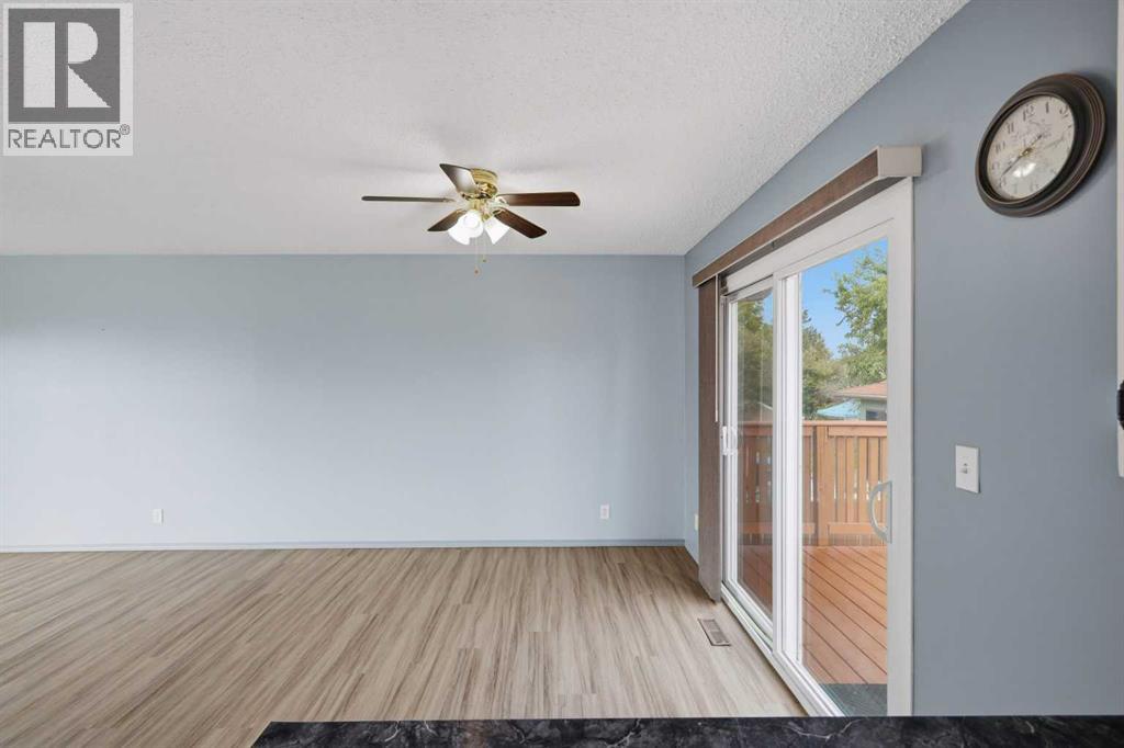 Listing photo – 21 Parkland Drive, Sylvan Lake