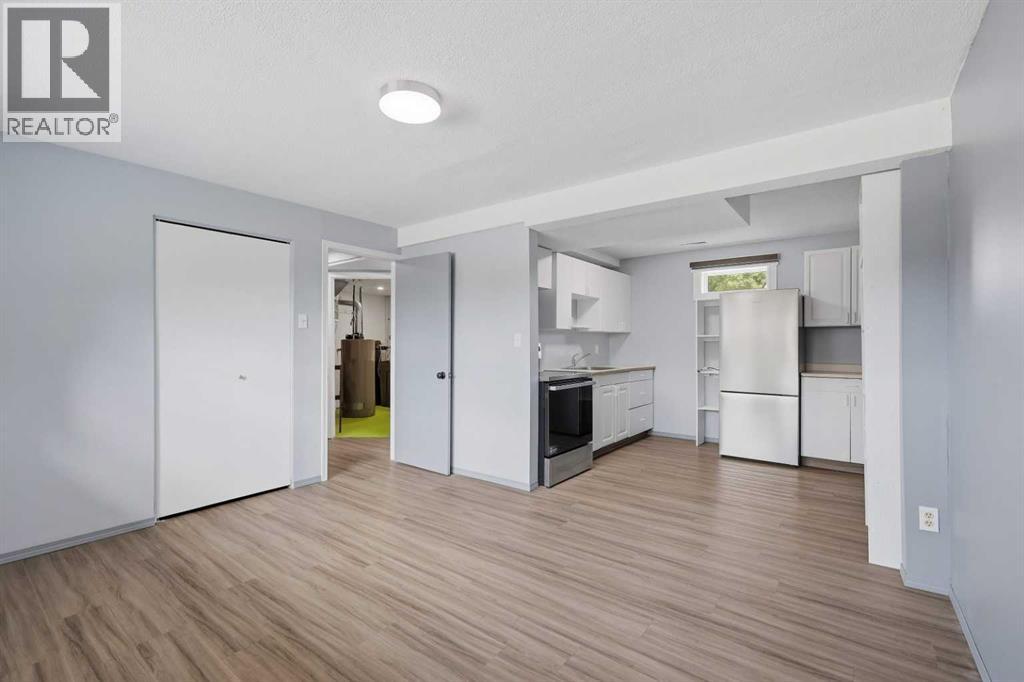 Listing photo – 21 Parkland Drive, Sylvan Lake
